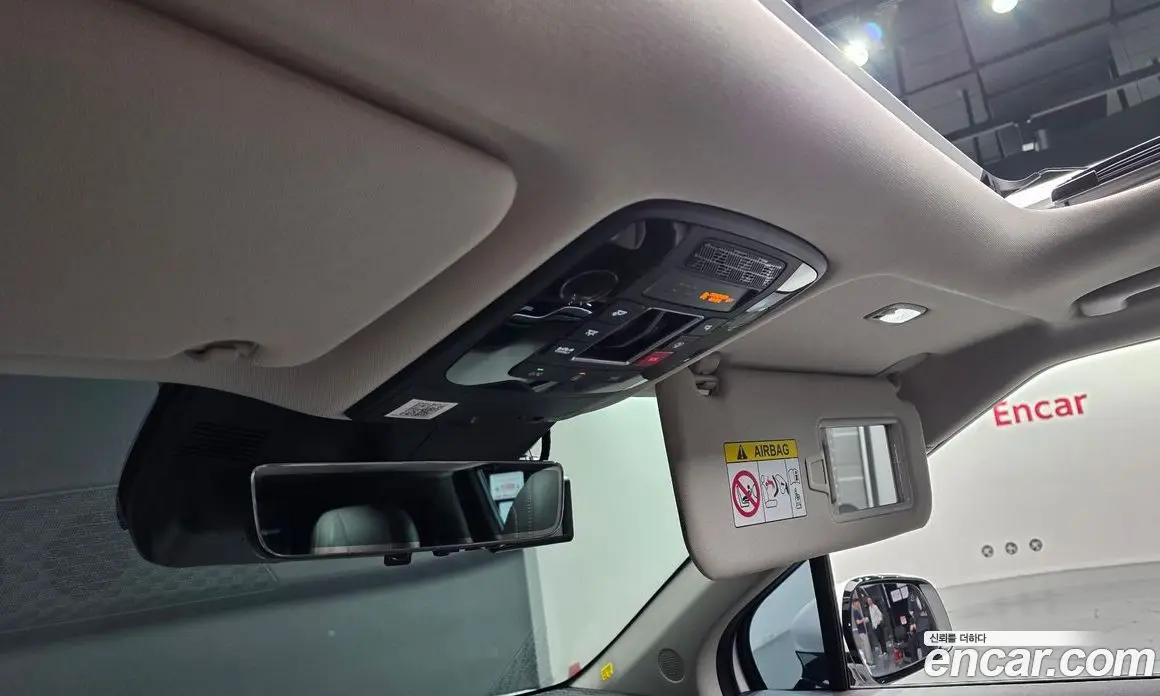 Kia Carnival 2024 1.6 автомат (гидро), фото 33