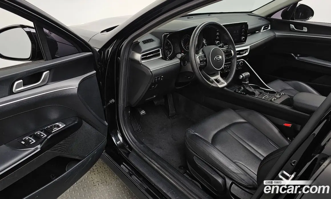 Kia K5 (Optima) 2020 2.0 автомат (гидро), фото 12 Kia K5 (Optima) 2020 2.0 автомат (гидро), фото 12