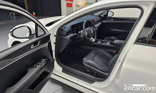 Kia K5 (Optima) 2023 2.0 автомат (гидро), миниатюра 10 Kia K5 (Optima) 2023 2.0 автомат (гидро), миниатюра 10