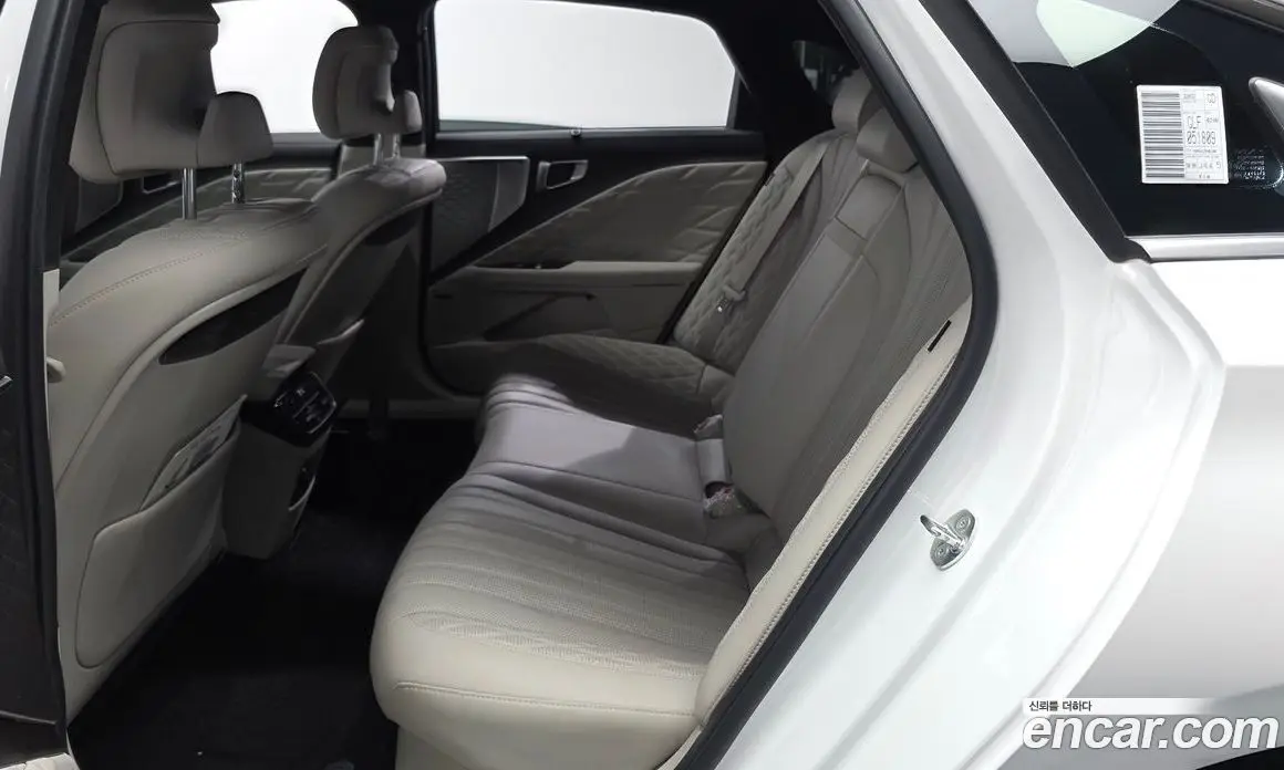 Kia K8 2023 1.6 автомат (гидро), фото 16 Kia K8 2023 1.6 автомат (гидро), фото 16