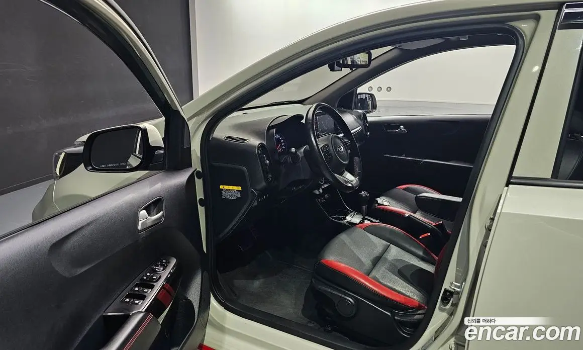 Kia Morning 2018 1.0 автомат (гидро), фото 10 Kia Morning 2018 1.0 автомат (гидро), фото 10