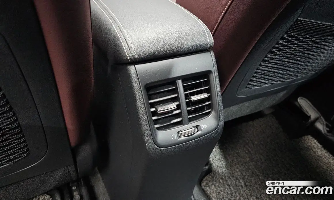 Kia Niro 2019 1.6 автомат (гидро), фото 33 Kia Niro 2019 1.6 автомат (гидро), фото 33