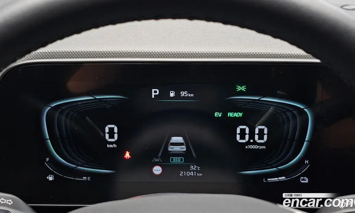 Kia Niro 2022 1.6 автомат (гидро), фото 11