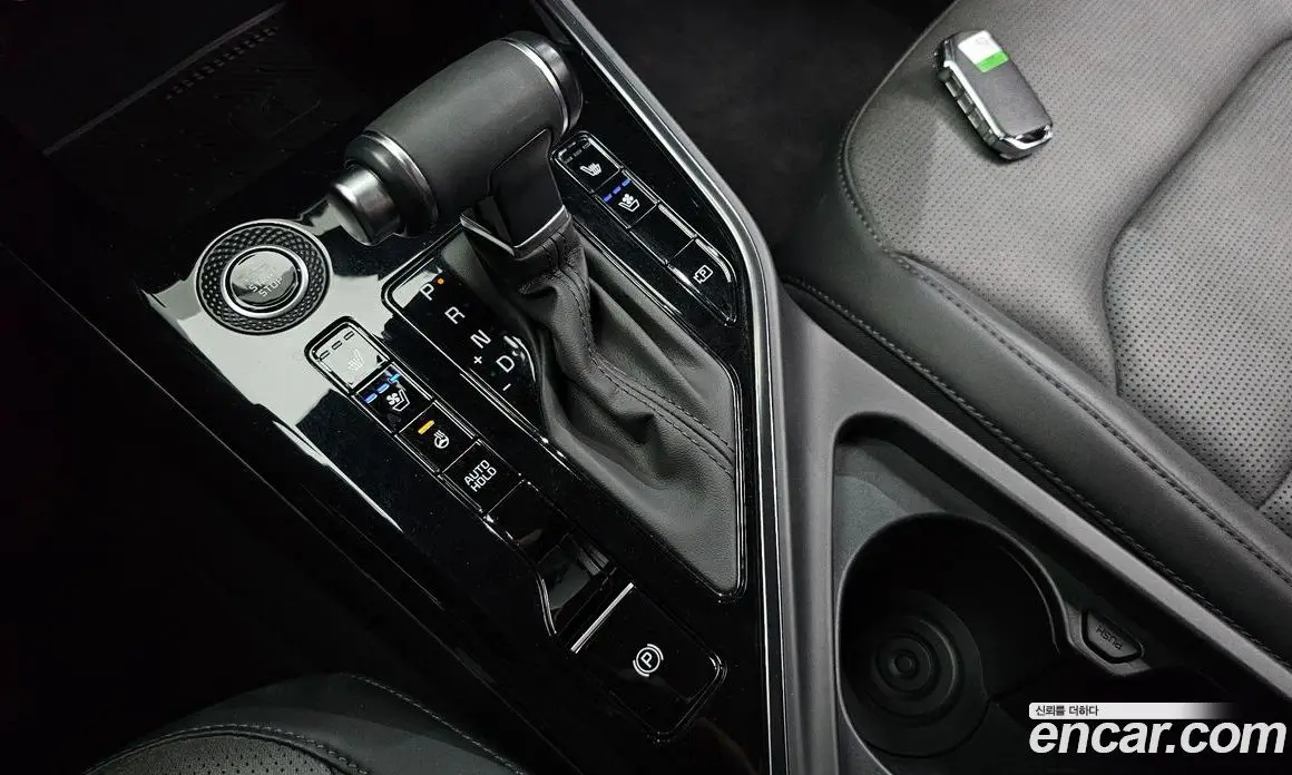 Kia Niro 2022 1.6 автомат (гидро), фото 12