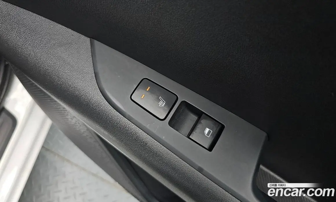Kia Niro 2022 1.6 автомат (гидро), фото 23