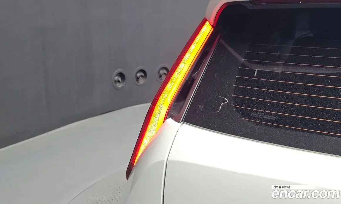 Kia Niro 2022 1.6 автомат (гидро), фото 9
