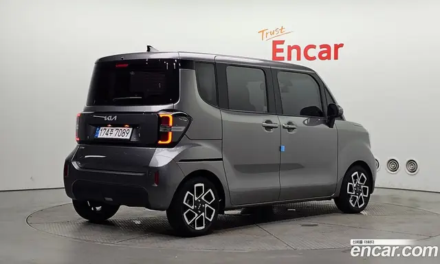 Kia Ray 2023 1.0 автомат (гидро), миниатюра 2