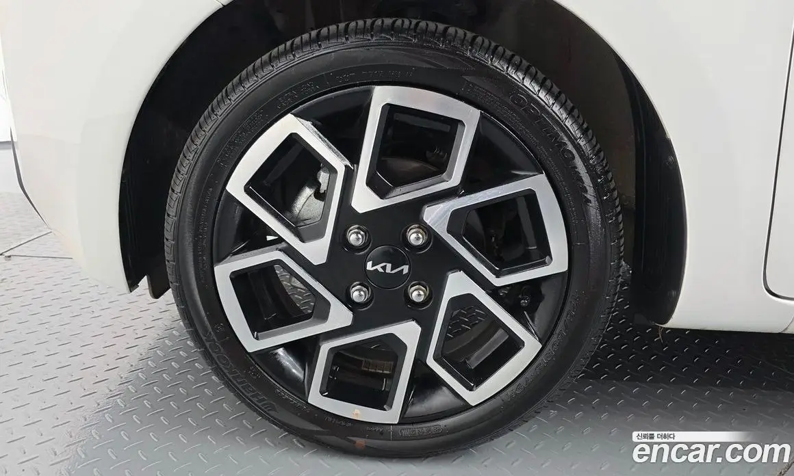 Kia Ray 2024 1.0 автомат (гидро), фото 5 Kia Ray 2024 1.0 автомат (гидро), фото 5