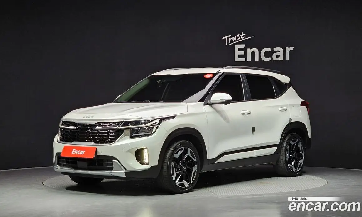 Kia Seltos 2022 2.0 автомат (гидро), фото 1 Kia Seltos 2022 2.0 автомат (гидро), фото 1