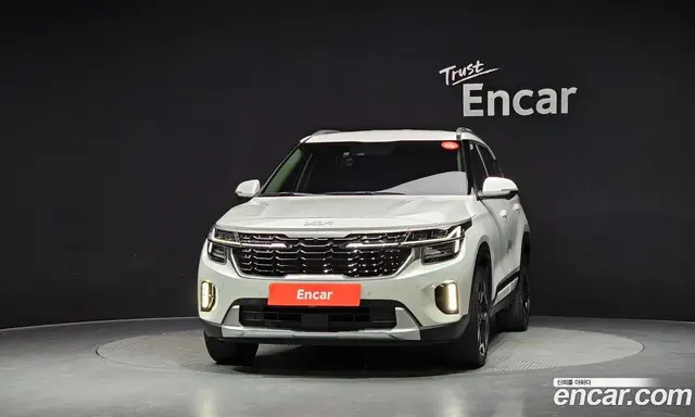 Kia Seltos 2022 2.0 автомат (гидро), миниатюра 3 Kia Seltos 2022 2.0 автомат (гидро), миниатюра 3