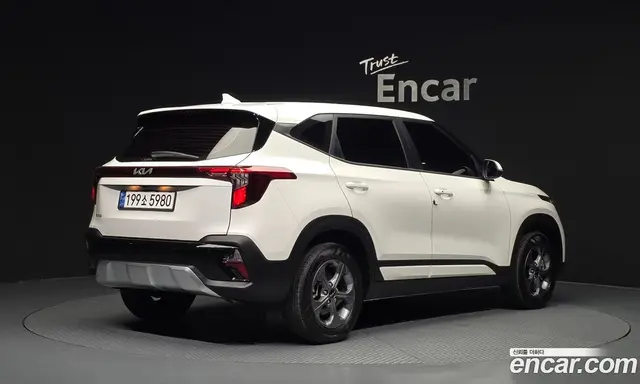 Kia Seltos 2024 1.6 автомат (гидро), миниатюра 2 Kia Seltos 2024 1.6 автомат (гидро), миниатюра 2