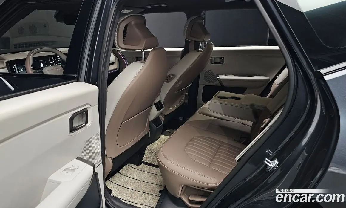 Kia Seltos 2026 1.6 автомат (гидро), фото 12 Kia Seltos 2026 1.6 автомат (гидро), фото 12