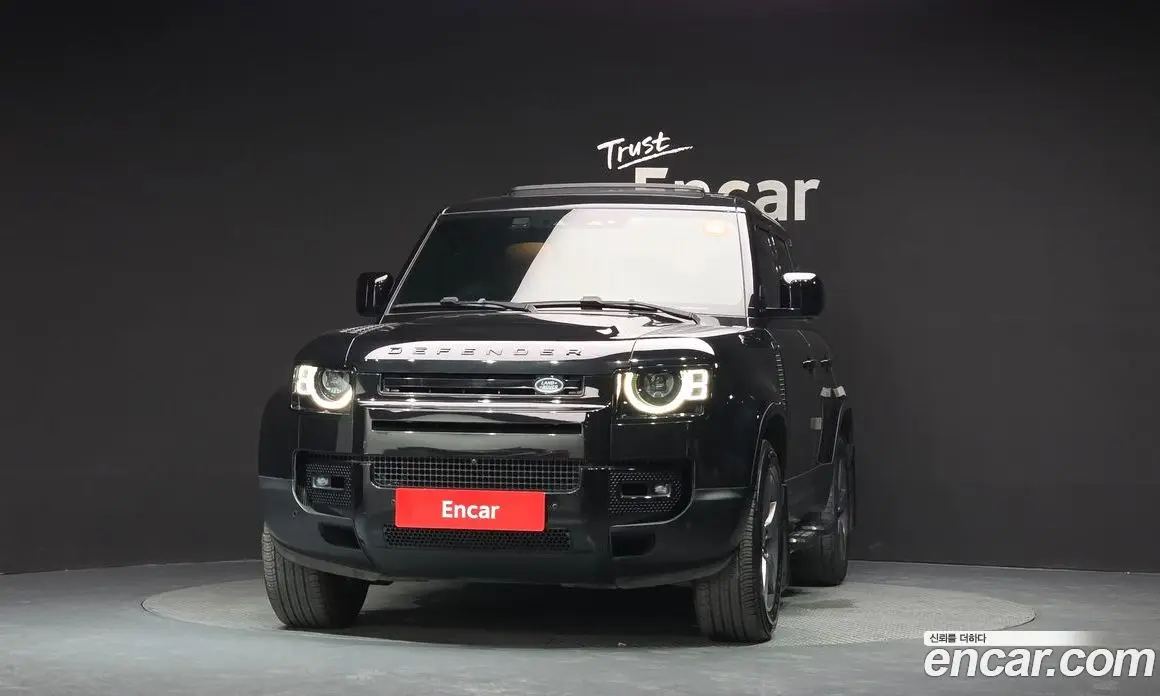 Land Rover Defender 2022 3.0 автомат (гидро), фото 3