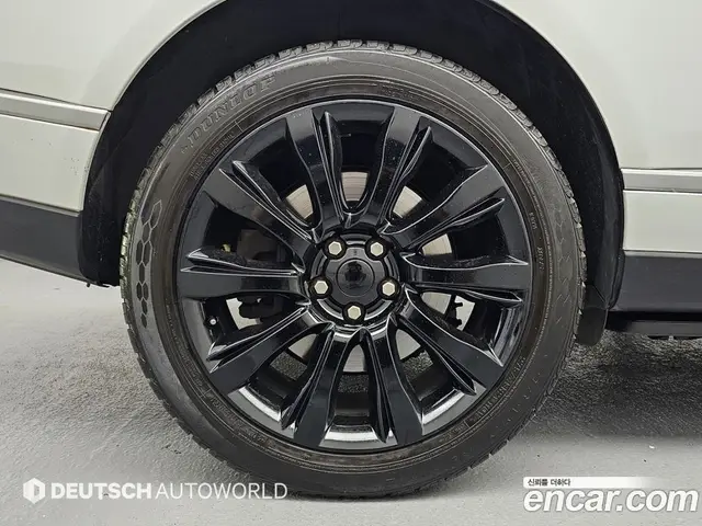 Land Rover Range Rover 2017 5.0 автомат (гидро), миниатюра 6 Land Rover Range Rover 2017 5.0 автомат (гидро), миниатюра 6