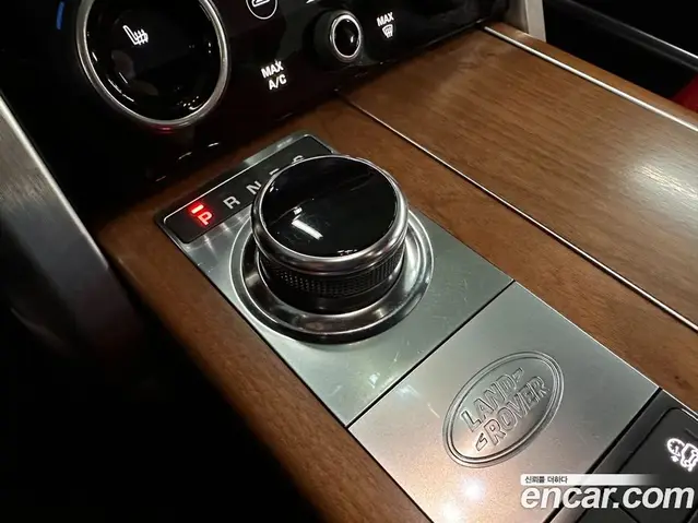 Land Rover Range Rover 2018 4.4 автомат (гидро), миниатюра 10 Land Rover Range Rover 2018 4.4 автомат (гидро), миниатюра 10