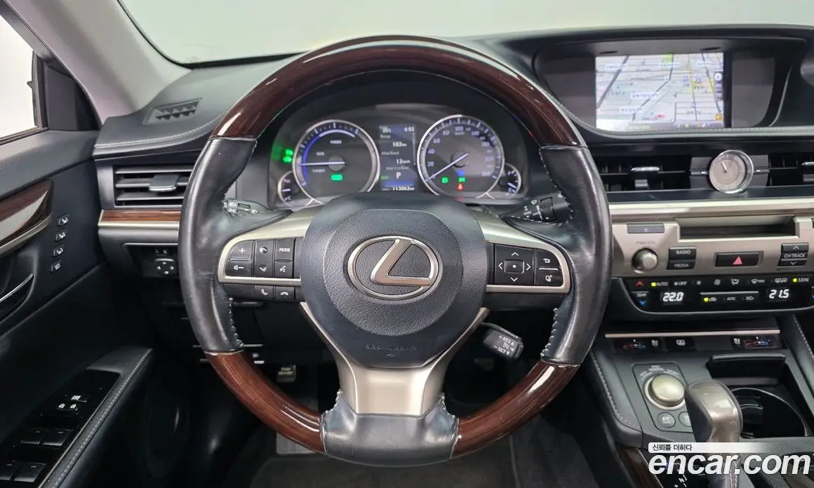 Lexus ES 2018 2.5 автомат (гидро), фото 19 Lexus ES 2018 2.5 автомат (гидро), фото 19