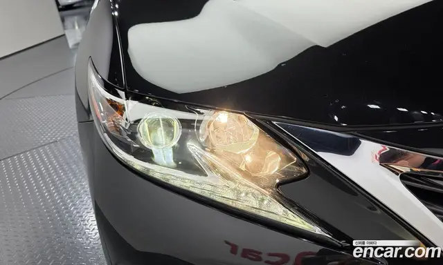 Lexus ES 2018 2.5 автомат (гидро), миниатюра 8 Lexus ES 2018 2.5 автомат (гидро), миниатюра 8