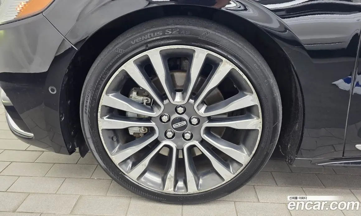 Lincoln Continental 2018 3.0 автомат (гидро), фото 5 Lincoln Continental 2018 3.0 автомат (гидро), фото 5