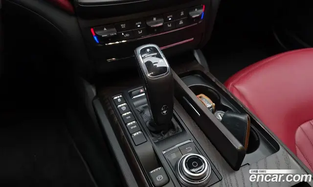 Maserati Ghibli 2019 3.0 автомат (гидро), миниатюра 11