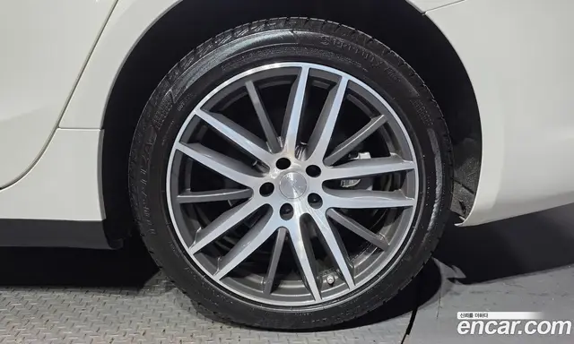 Maserati Ghibli 2019 3.0 автомат (гидро), миниатюра 6
