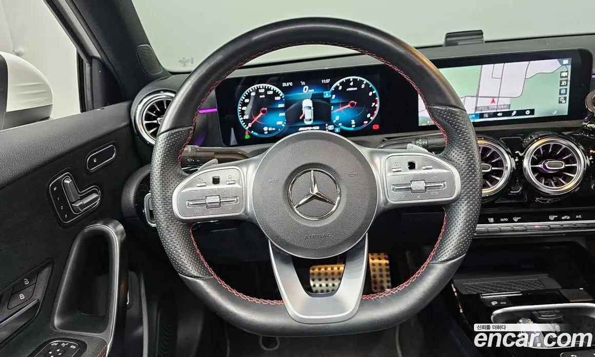 Mercedes-Benz A-Class 2021 2.0 автомат (гидро), фото 20