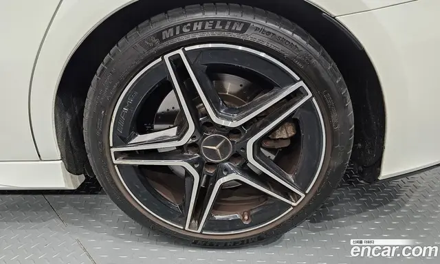 Mercedes-Benz A-Class 2021 2.0 автомат (гидро), миниатюра 7