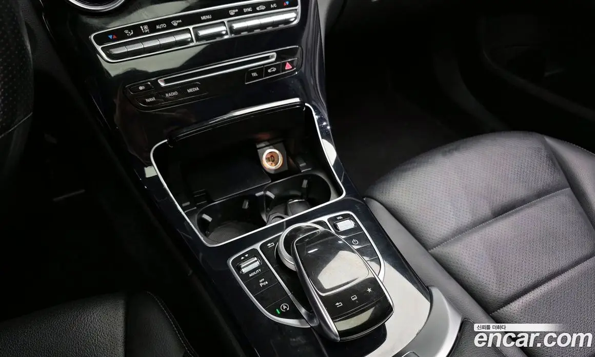 Mercedes-Benz C-Class 2015 2.0 автомат (гидро), фото 19 Mercedes-Benz C-Class 2015 2.0 автомат (гидро), фото 19