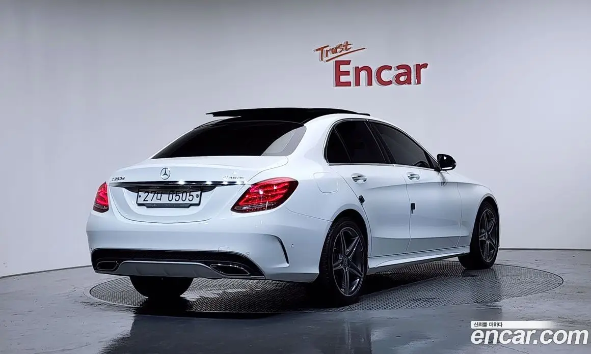 Mercedes-Benz C-Class 2015 2.1 автомат (гидро), фото 2 Mercedes-Benz C-Class 2015 2.1 автомат (гидро), фото 2
