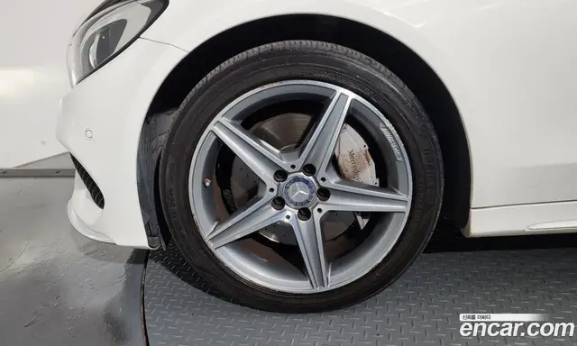Mercedes-Benz C-Class 2015 2.1 автомат (гидро), миниатюра 5 Mercedes-Benz C-Class 2015 2.1 автомат (гидро), миниатюра 5
