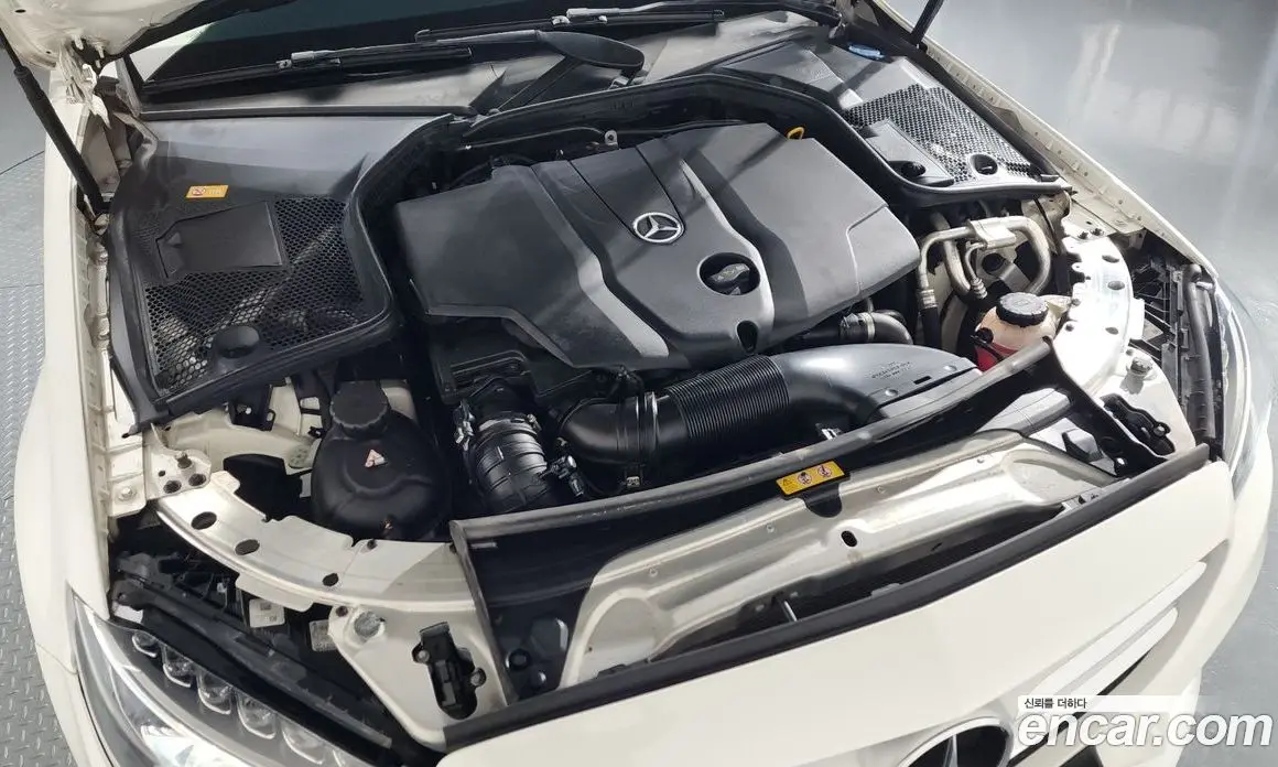 Mercedes-Benz C-Class 2015 2.1 автомат (гидро), фото 6 Mercedes-Benz C-Class 2015 2.1 автомат (гидро), фото 6