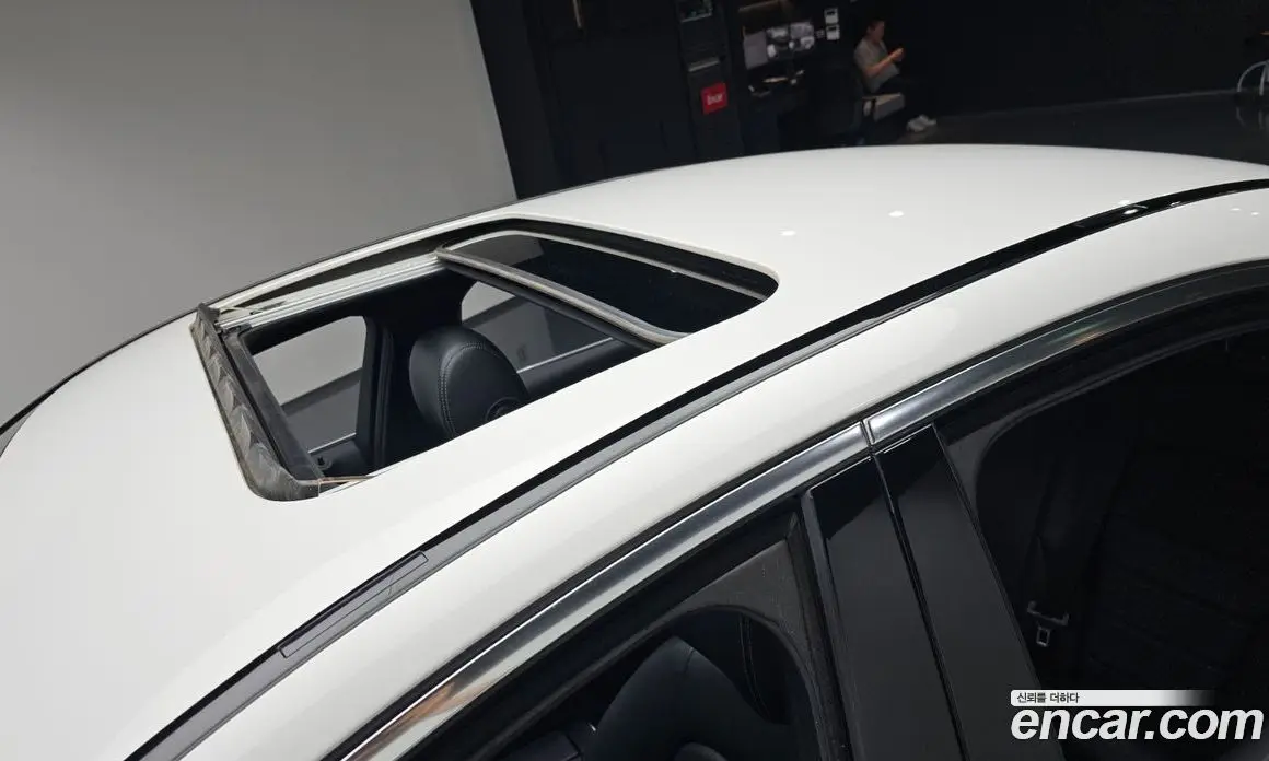 Mercedes-Benz C-Class 2018 2.0 автомат (гидро), фото 15 Mercedes-Benz C-Class 2018 2.0 автомат (гидро), фото 15