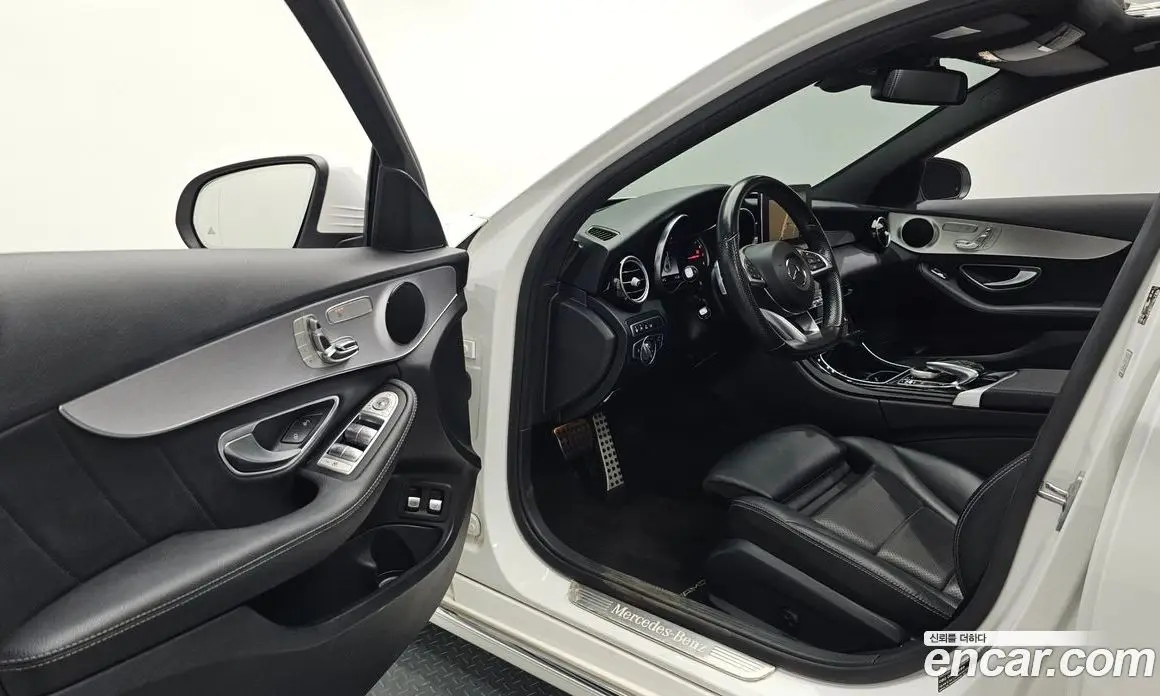 Mercedes-Benz C-Class 2018 2.0 автомат (гидро), фото 10 Mercedes-Benz C-Class 2018 2.0 автомат (гидро), фото 10