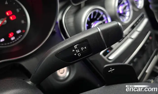 Mercedes-Benz C-Class 2019 1.9 автомат (гидро), миниатюра 11