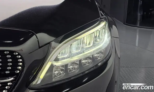 Mercedes-Benz C-Class 2019 1.9 автомат (гидро), миниатюра 7