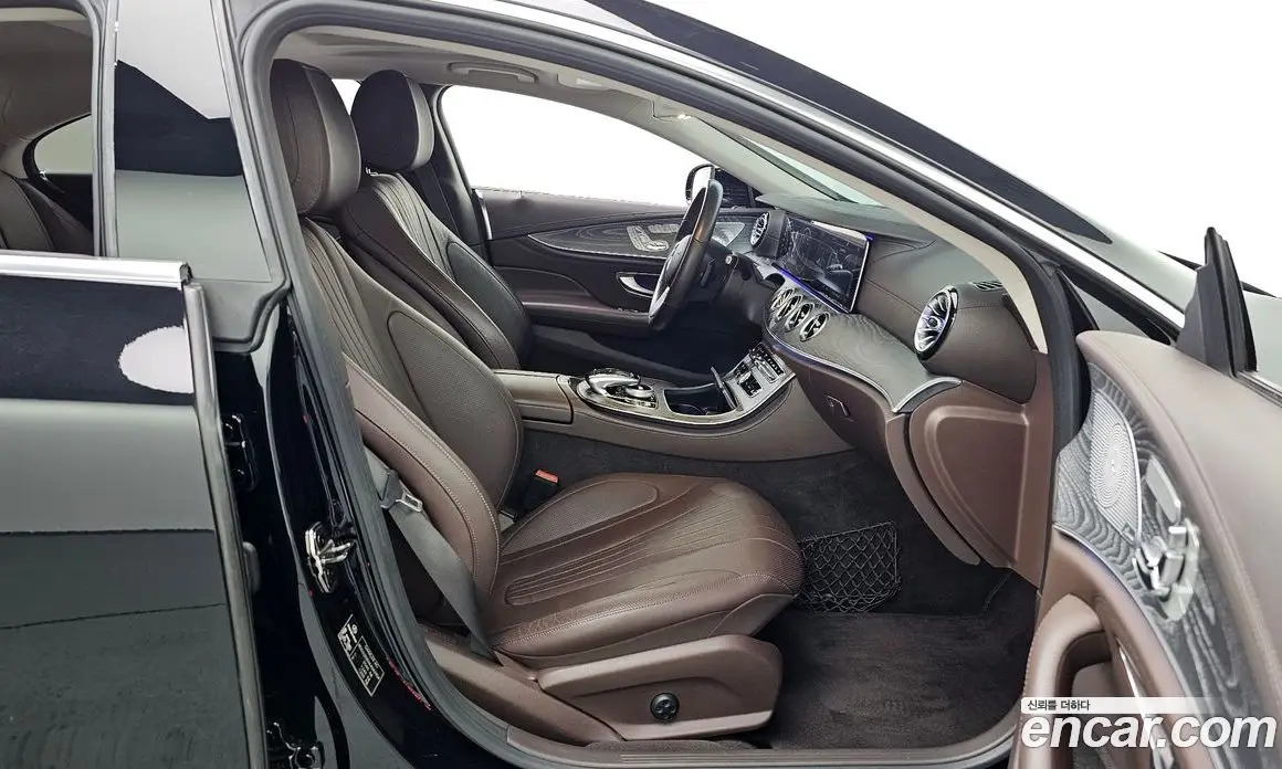 Mercedes-Benz CLS-Class 2019 2.9 автомат (гидро), фото 17 Mercedes-Benz CLS-Class 2019 2.9 автомат (гидро), фото 17