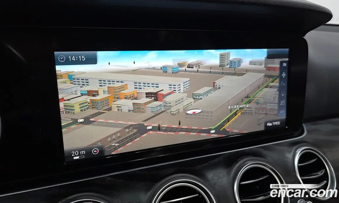 Mercedes-Benz E-Class 2016 1.9 автомат (гидро), фото 14 Mercedes-Benz E-Class 2016 1.9 автомат (гидро), фото 14