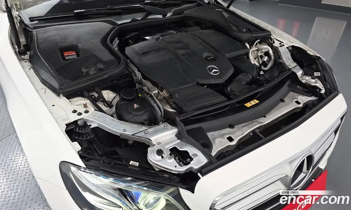 Mercedes-Benz E-Class 2016 1.9 автомат (гидро), фото 6 Mercedes-Benz E-Class 2016 1.9 автомат (гидро), фото 6