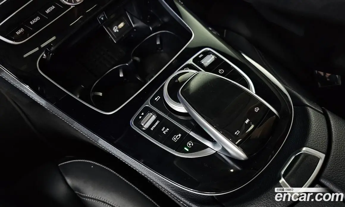Mercedes-Benz E-Class 2019 1.9 автомат (гидро), фото 24 Mercedes-Benz E-Class 2019 1.9 автомат (гидро), фото 24