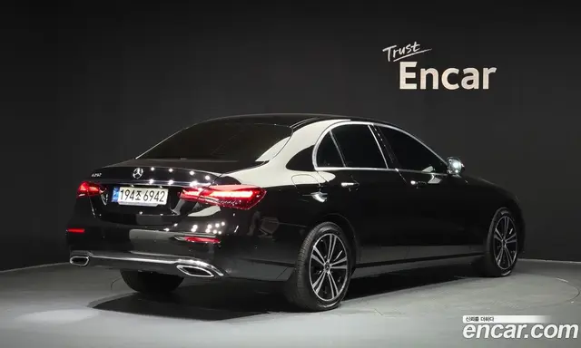Mercedes-Benz E-Class 2021 2.0 автомат (гидро), миниатюра 2 Mercedes-Benz E-Class 2021 2.0 автомат (гидро), миниатюра 2