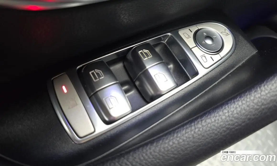 Mercedes-Benz E-Class 2021 2.0 автомат (гидро), фото 14 Mercedes-Benz E-Class 2021 2.0 автомат (гидро), фото 14