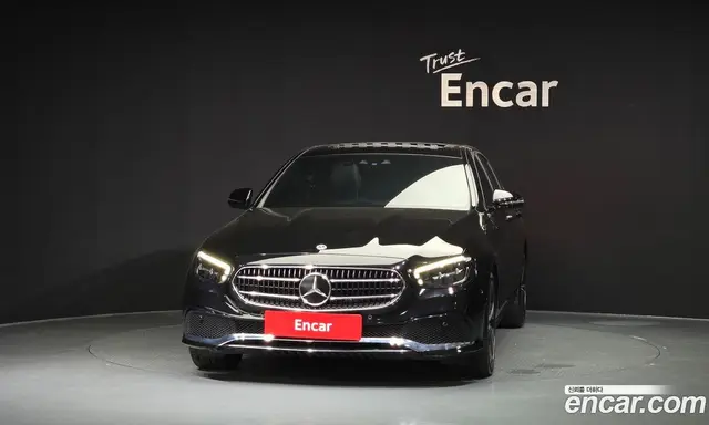 Mercedes-Benz E-Class 2021 2.0 автомат (гидро), миниатюра 3 Mercedes-Benz E-Class 2021 2.0 автомат (гидро), миниатюра 3