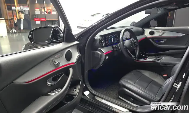 Mercedes-Benz E-Class 2021 2.0 автомат (гидро), миниатюра 10 Mercedes-Benz E-Class 2021 2.0 автомат (гидро), миниатюра 10