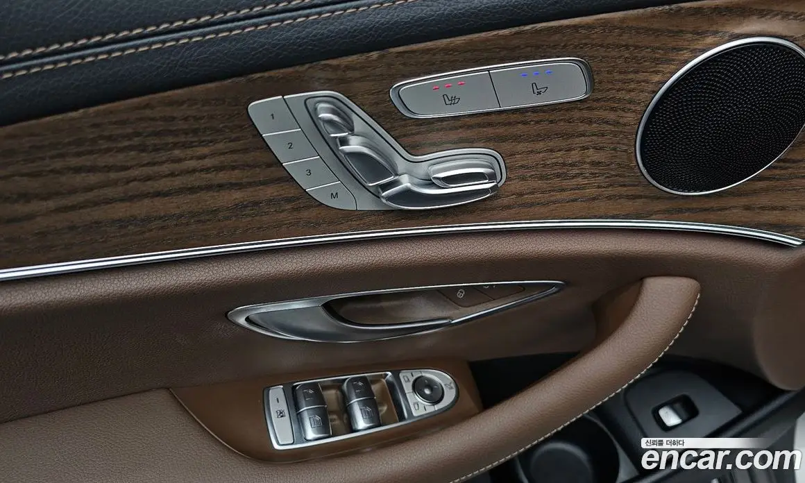 Mercedes-Benz E-Class 2023 2.0 автомат (гидро), фото 28 Mercedes-Benz E-Class 2023 2.0 автомат (гидро), фото 28