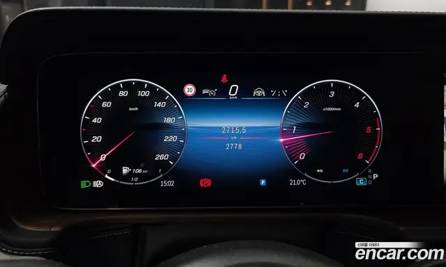 Mercedes-Benz G-Class 2025 3.0 автомат (гидро), миниатюра 11
