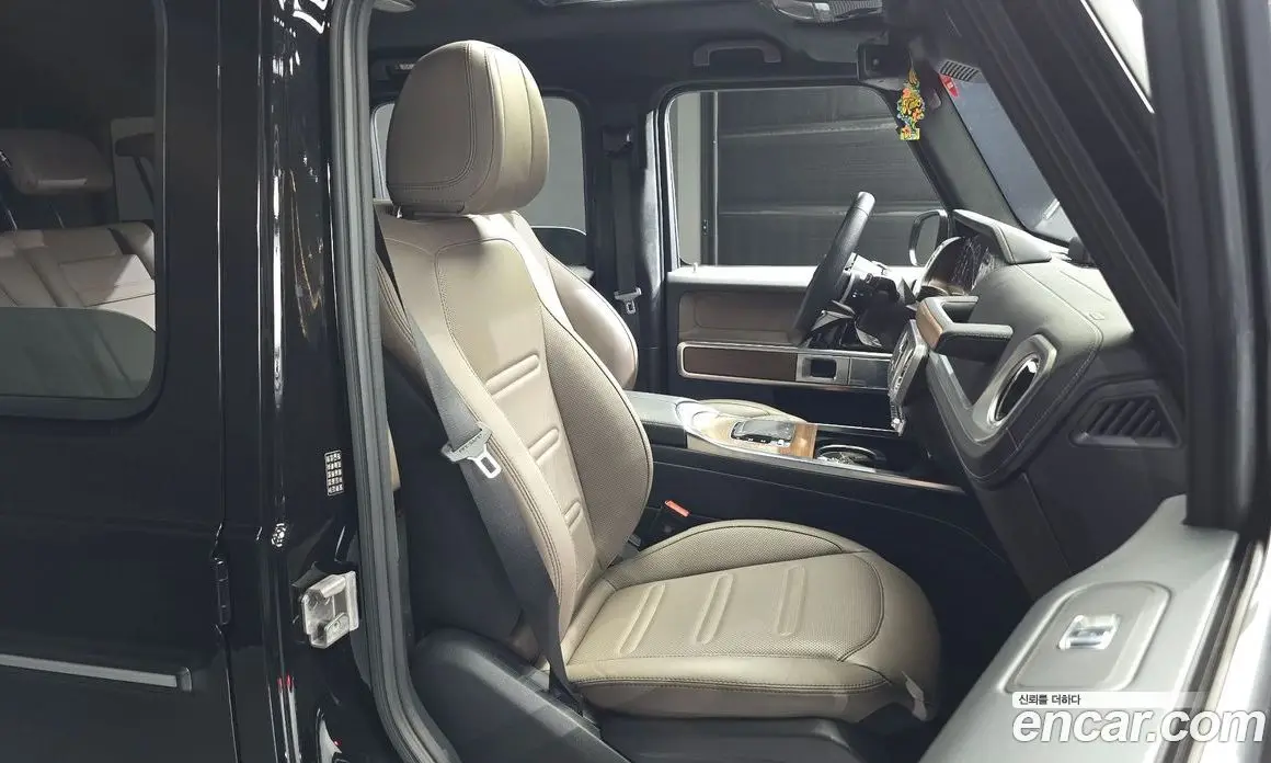 Mercedes-Benz G-Class 2025 3.0 автомат (гидро), фото 16
