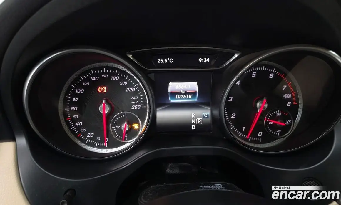 Mercedes-Benz GLA-Class 2019 2.0 автомат (гидро), фото 11 Mercedes-Benz GLA-Class 2019 2.0 автомат (гидро), фото 11
