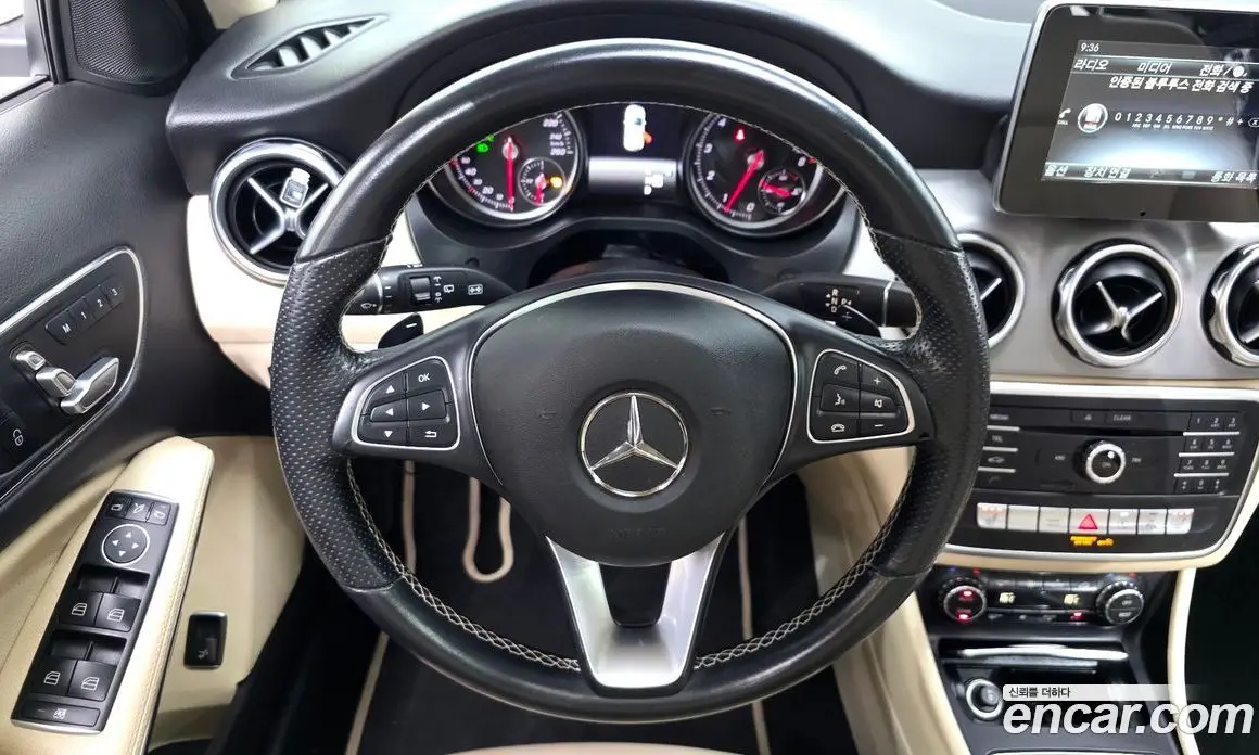 Mercedes-Benz GLA-Class 2019 2.0 автомат (гидро), фото 19 Mercedes-Benz GLA-Class 2019 2.0 автомат (гидро), фото 19