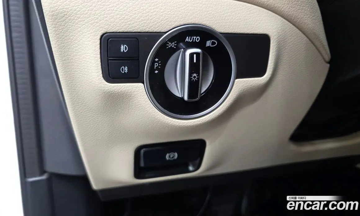 Mercedes-Benz GLA-Class 2019 2.0 автомат (гидро), фото 26 Mercedes-Benz GLA-Class 2019 2.0 автомат (гидро), фото 26