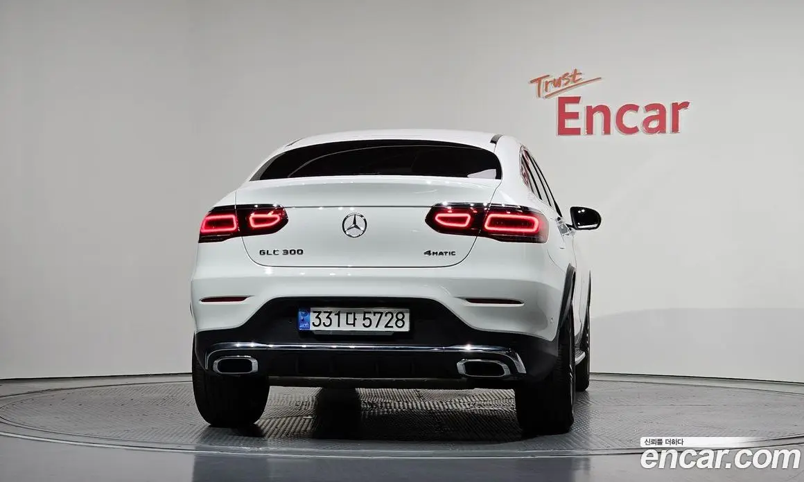 Mercedes-Benz GLC-Class 2022 2.0 автомат (гидро), фото 4