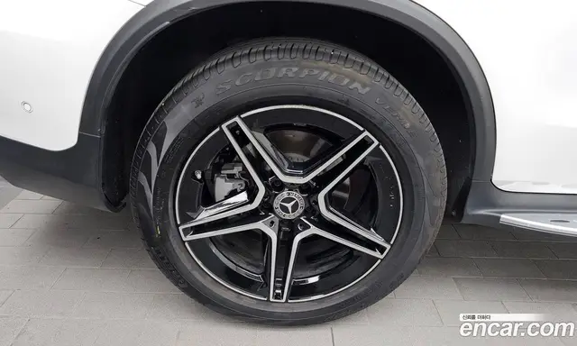 Mercedes-Benz GLC-Class 2022 2.0 автомат (гидро), миниатюра 5